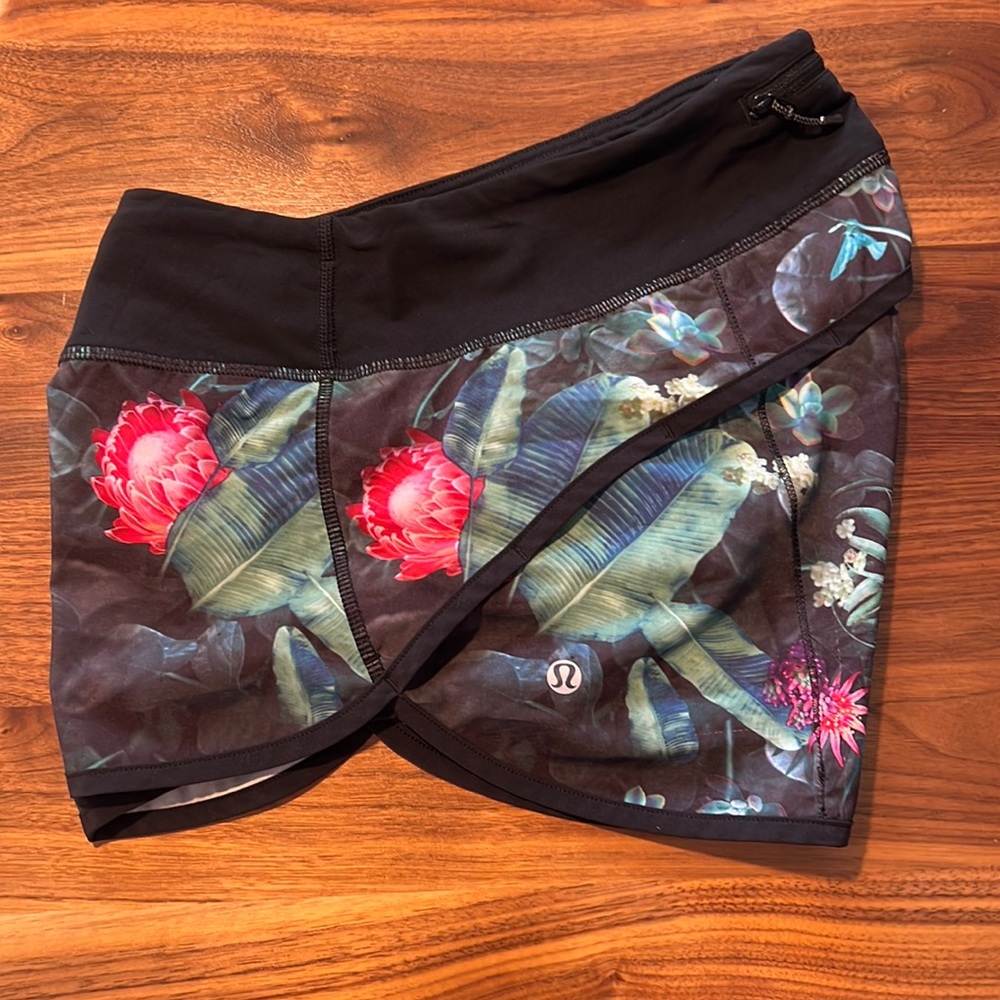 Lululemon Speed Up Short